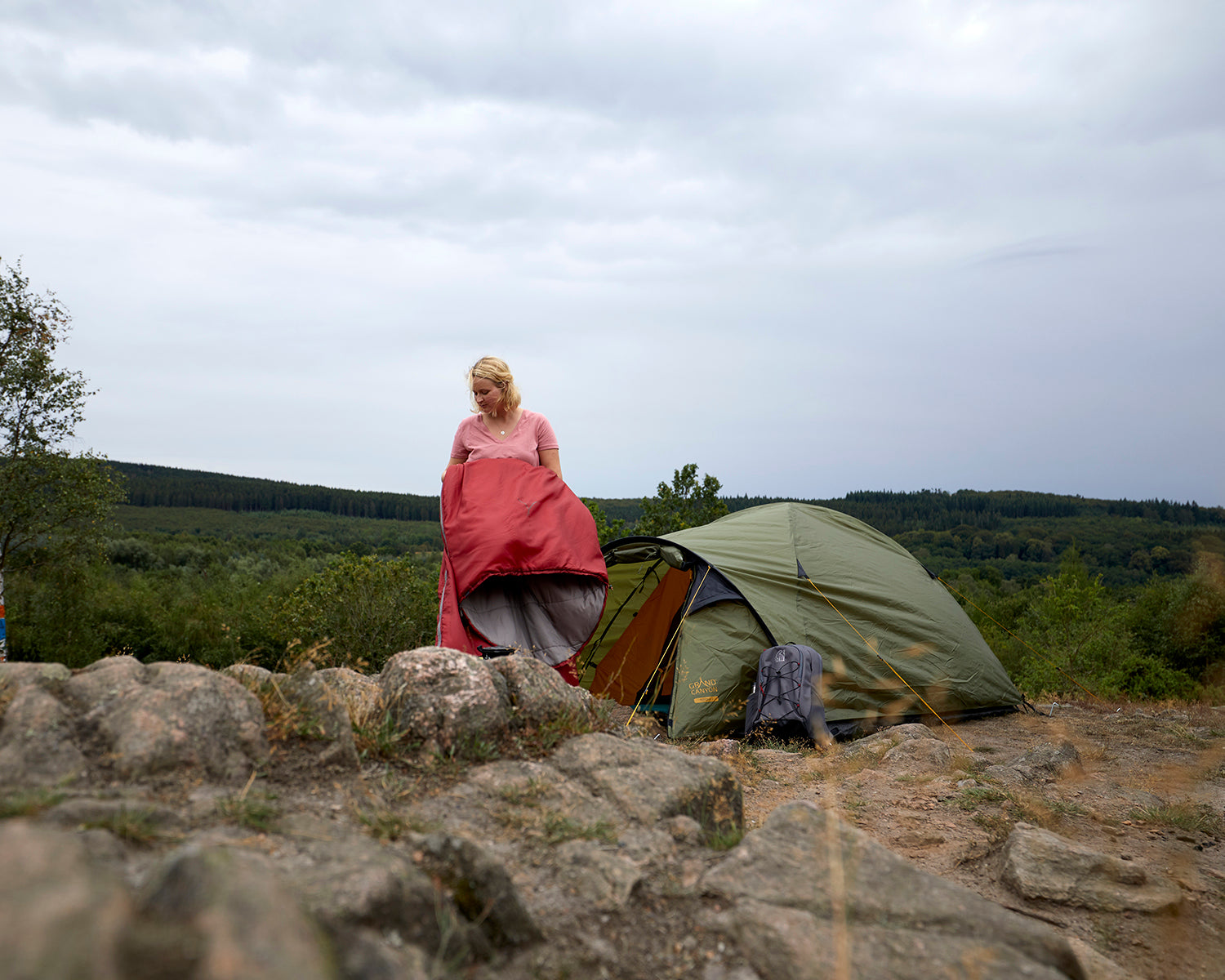 Topeka 2 Zelt Alu - Capulet Olive